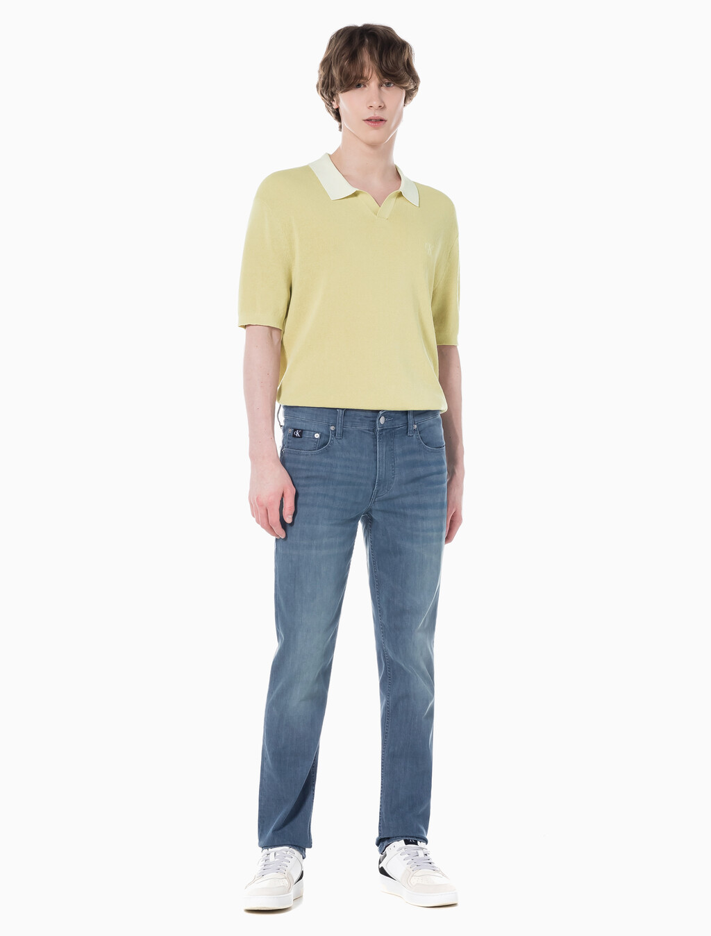 Buy 남성 바디핏 블루그레이 37.5 기능성 데님 in color GREY STEPPED RELEASE HEM
