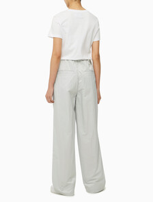 Buy 여성 소프트 크링클 파라슈트 팬츠 in color WHITE