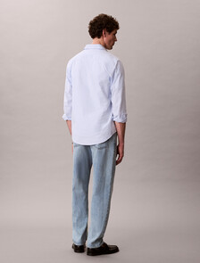 Buy 90S 테이퍼핏 진 in color Mid Blue