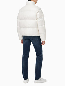 Buy 남녀공용 스탠드 카라 글로시 다운 푸퍼 자켓 in color WHITE