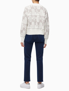 Buy 여성 투웨이 브이넥 AOP 크롭 가디건 in color GREY