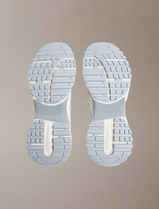 Buy 남성 트레일블러이저 하이크 러너 레이스업 슈즈 in color Ivory