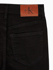 Buy 여성 하이라이즈 플레어핏 블랙 데님 in color BLACK