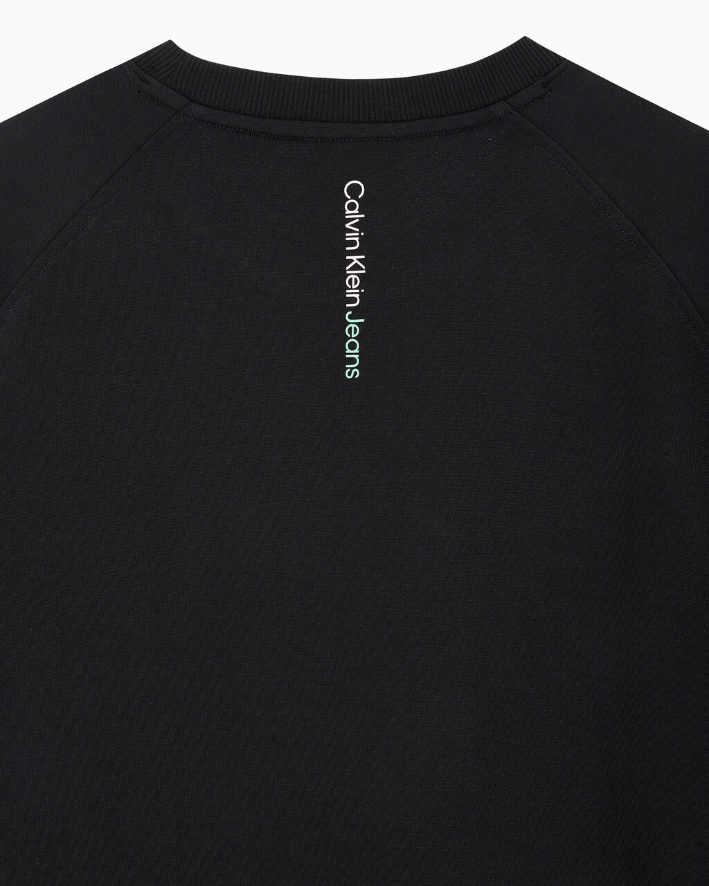 Buy 남성 레귤러핏 오프 플레이스드 모노그램 스웨트 반팔 티셔츠 in color CK BLACK