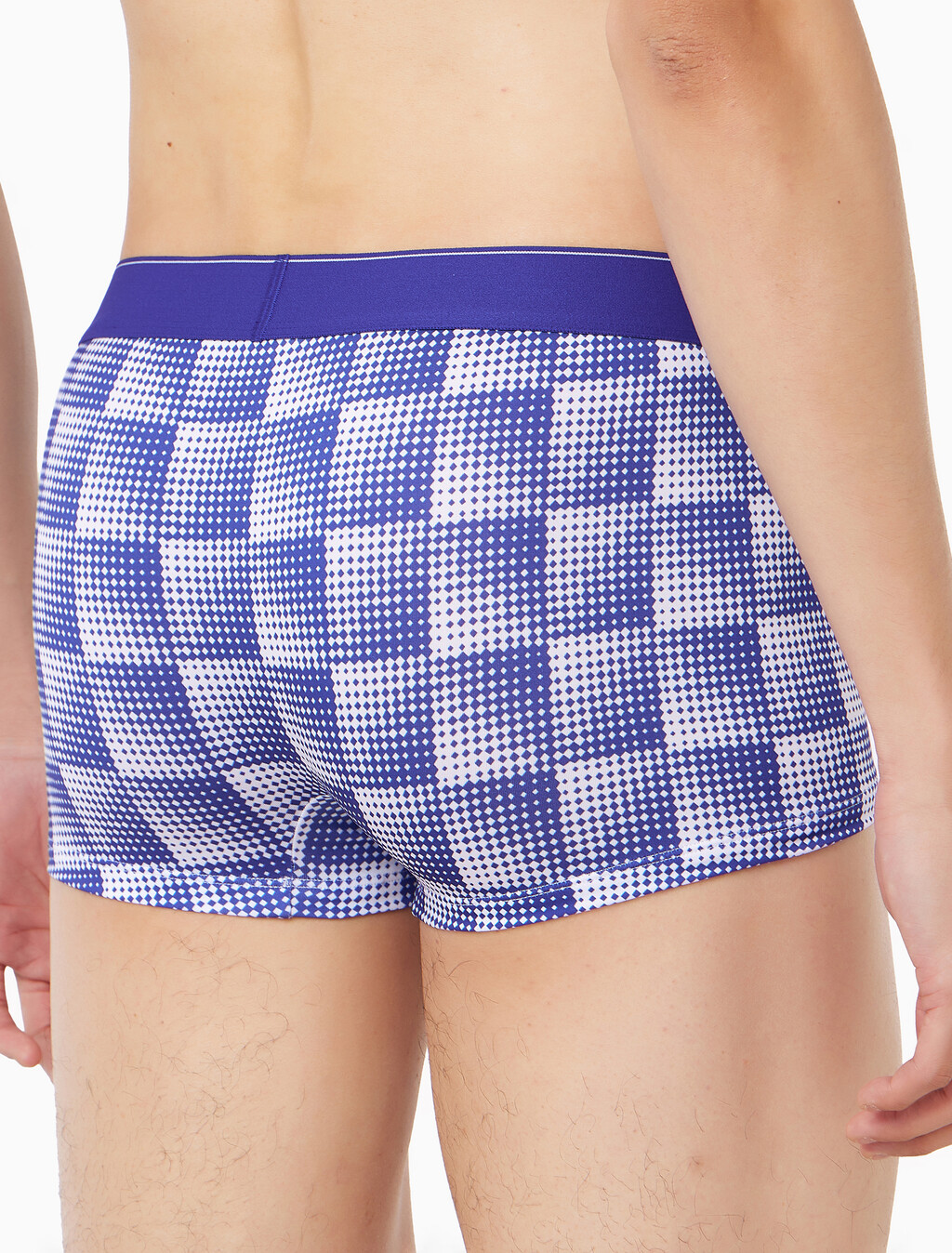 Buy 남성 CK 그래픽 마이크로 로우 라이즈 트렁크 in color Blue Print