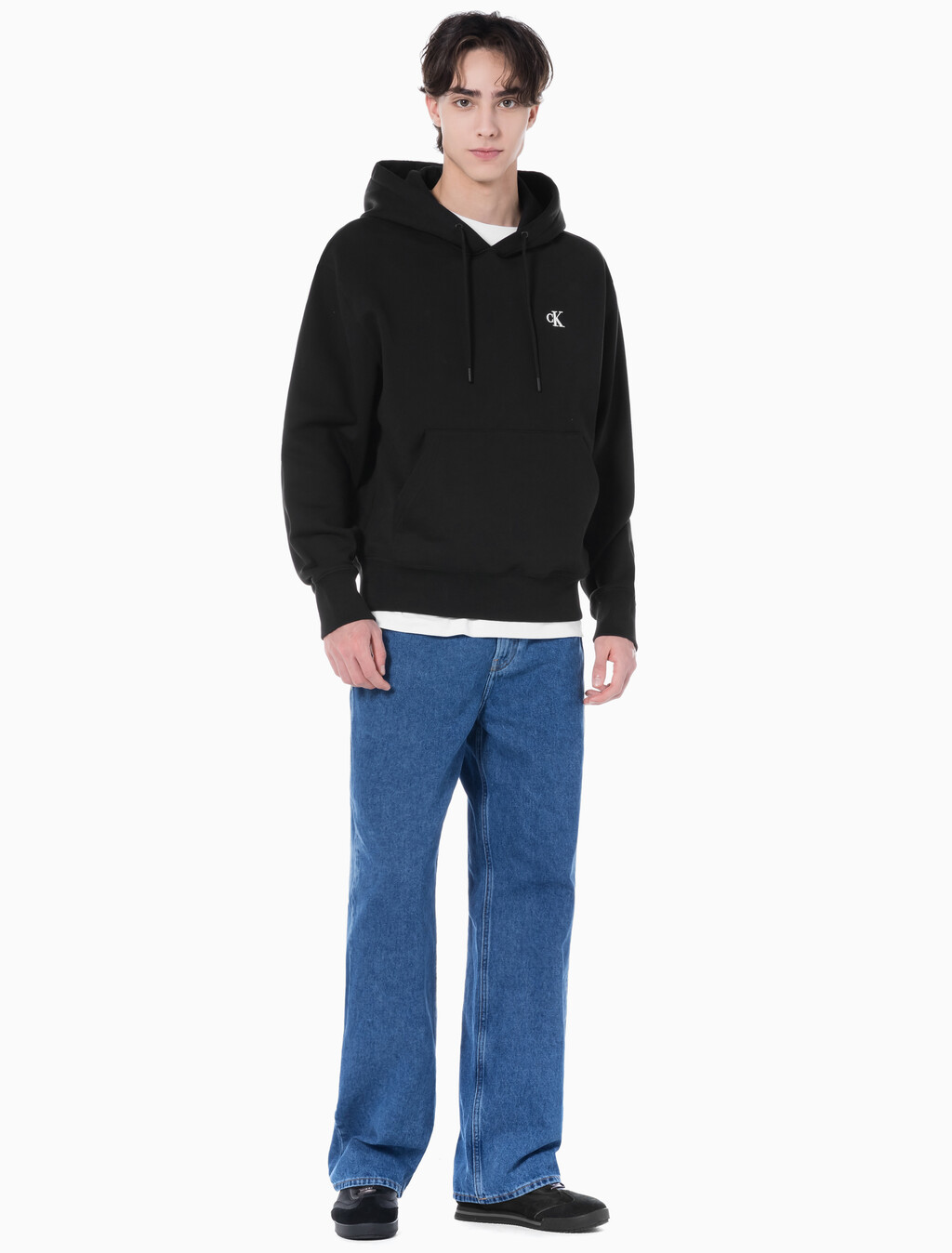 Buy 남성 와이드핏 미드블루 데님 in color MID BLUE BACK EMBRO