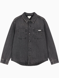Buy 남성 오버핏 블랙 워시 데님 셔츠 in color BLACK FOG