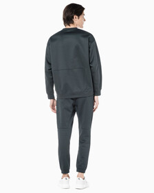 Buy 남성 릴렉스핏 조거 팬츠 in color BLACK