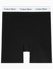 Buy 여성 아이콘 쉐입웨어 쇼츠 in color BLACK