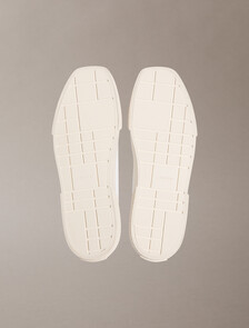 Buy 여성 비비 로우 레이스업 캔버스 스니커즈 in color WHITEBLACK