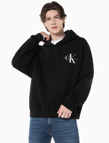 Buy 남녀공용 릴렉스핏 스몰 모노그램 로고 기모 후디 in color CK BLACK