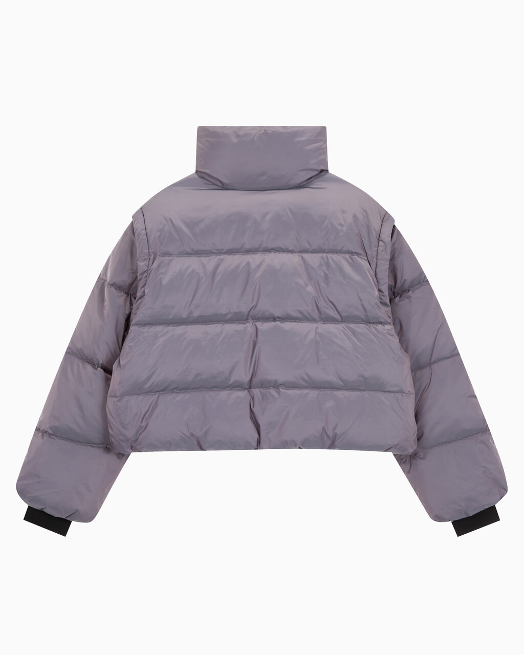 Buy 여성 투톤 글로시 디터쳐블 크롭 다운 in color AMARANTH 