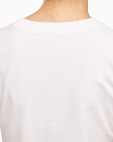 Buy 여성 슬림핏 베이비 크롭 반팔 티셔츠 in color BRIGHT WHITE