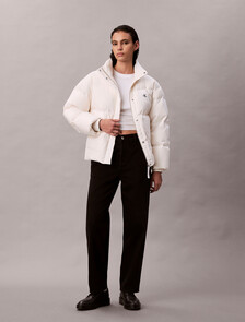 Buy 여성 숏 렝스 스탠드 카라 푸퍼 in color Ivory