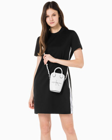 Buy 여성 CKJ 미니멀 모노그램 카메라백 in color BRIGHT WHITE