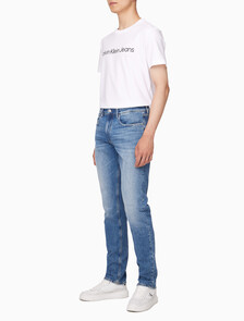 Buy 남성 어센틱 스트레이트핏 미드블루 이탈리안 데님 in color MID BLUE BACK EMBRO