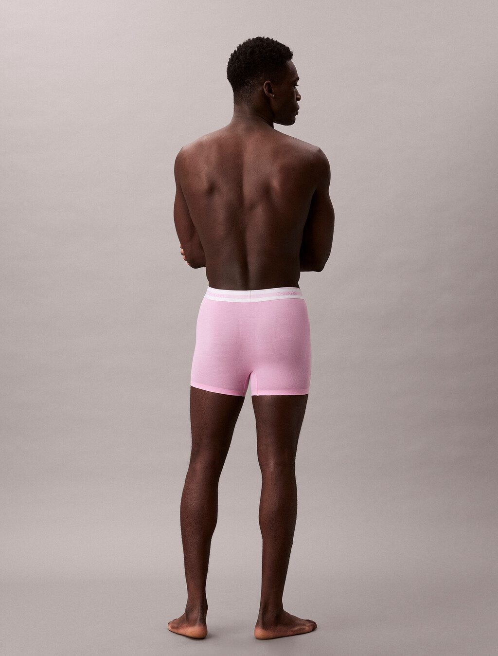 Buy 남성 아이콘 모달 메쉬 스트레치 트렁크 in color Pink