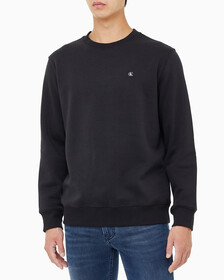 Buy 남성 레귤러핏 CK 뱃지 로고 기모 스웨트셔츠 in color CK BLACK