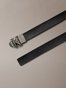 Buy 남성 하드웨어 버클 텀블드 벨트 35mm in color Black/CK Cognac/Antique Silver