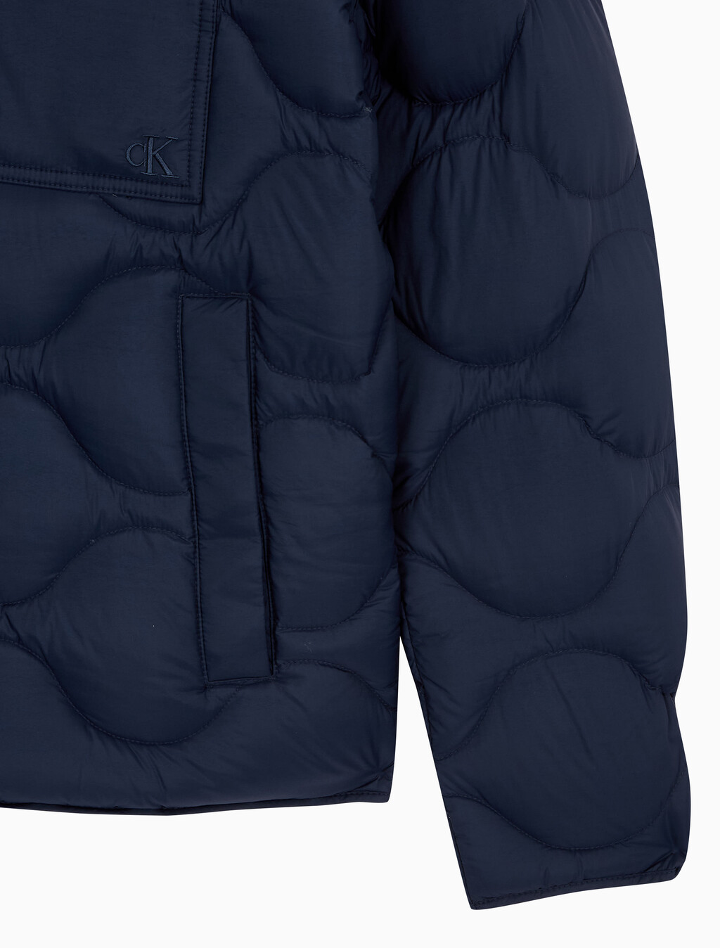 Buy 남성  페더웨이트 나일론 라이트 다운 자켓 in color DARK SAPPHIRE