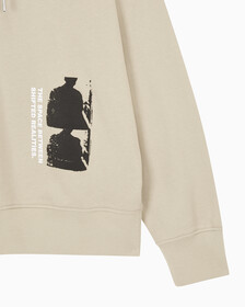 Buy 남성 퓨처 페이드 멀티 그래픽 후디 in color BEIGE