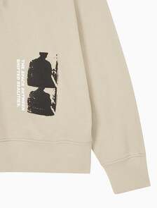 Buy 남성 퓨처 페이드 멀티 그래픽 후디 in color BEIGE