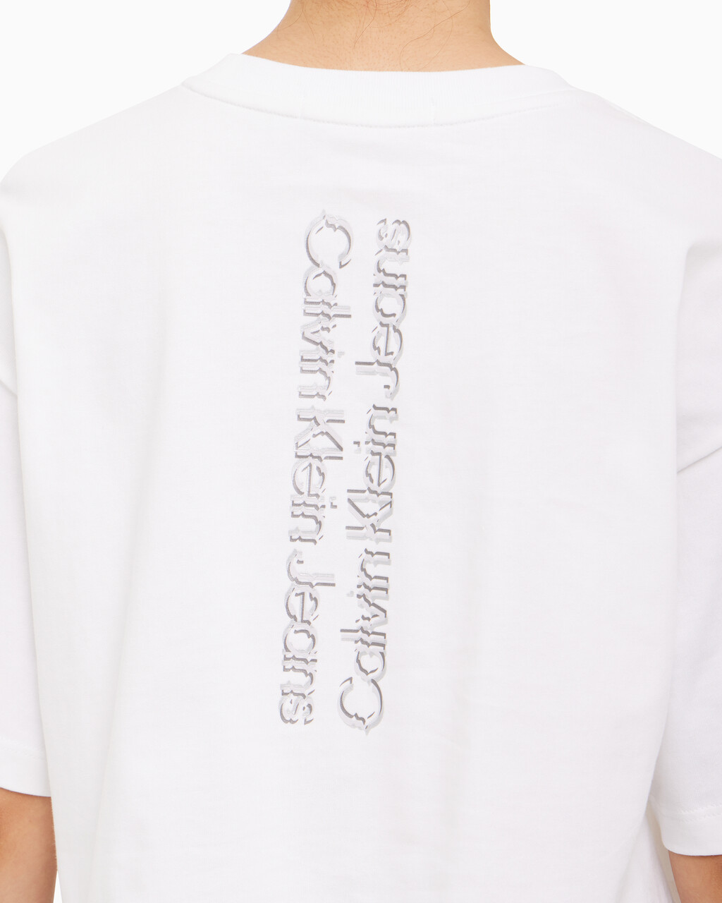 Buy 여성 그래픽 크롭 반팔 티셔츠 in color BRIGHT WHITE