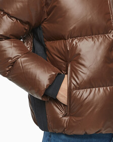 Buy 남녀공용 글로시 숏 푸퍼 in color DARK BROWN
