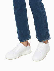 Buy 여성 미네르바 청키 레더 레이스업 컵솔 스니커즈 in color White /Beige