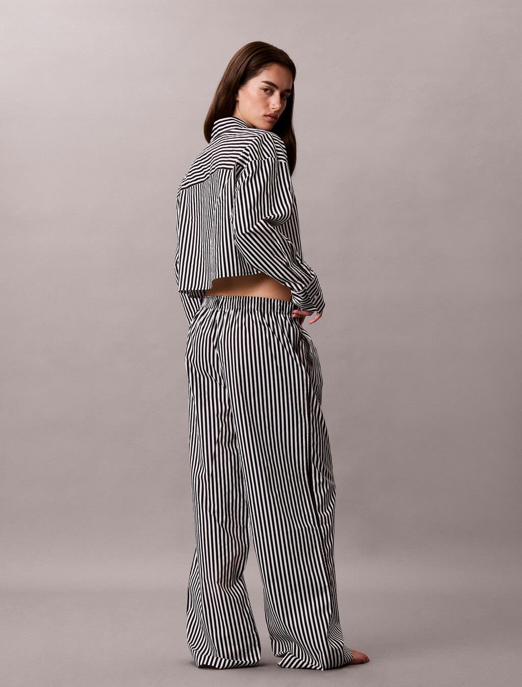 Buy 여성 코튼 포플린 팬츠 in color PENNY STRIPE+BLACK
