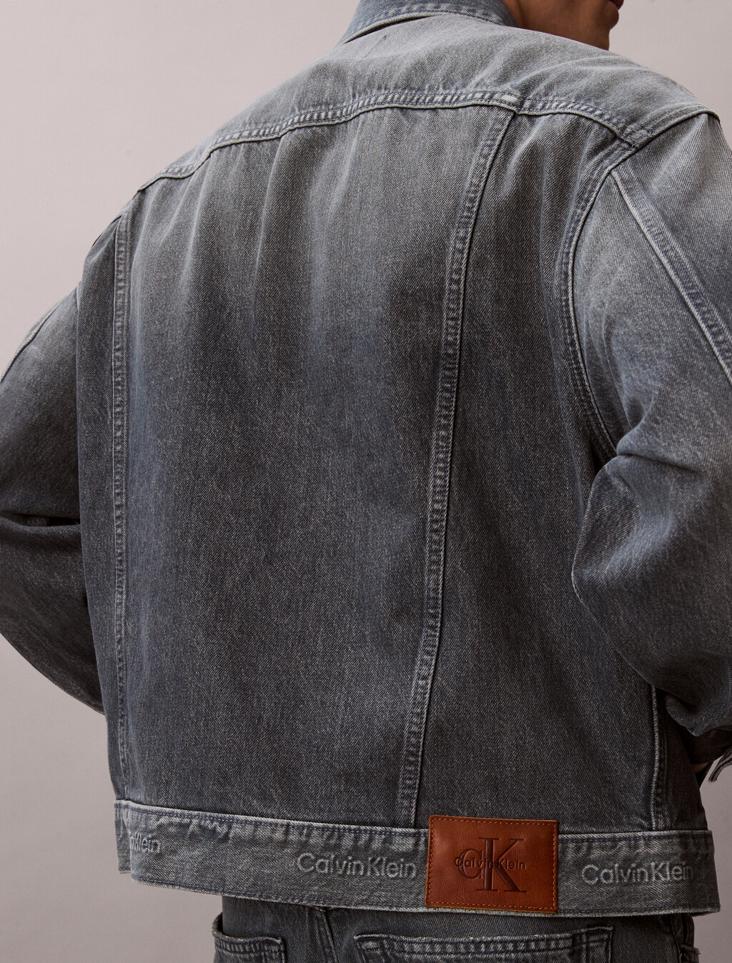 Buy 90S 트러커 자켓 in color Denim Blue