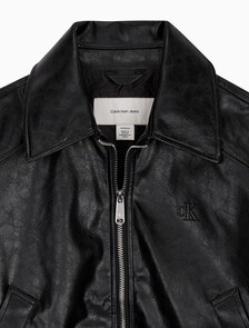 Buy 여성 크롭 크링클 레더 폭스 레더 자켓 in color BLACK