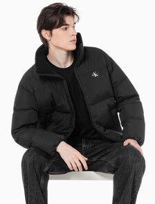 Buy 남녀공용 릴렉스 숏 다운 푸퍼 in color CK BLACK