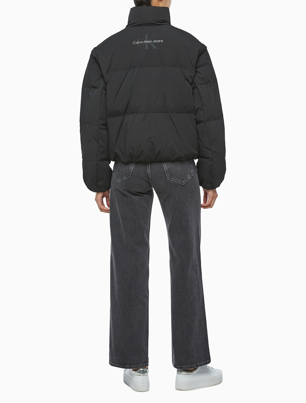 Buy 여성 다운 롱 지퍼 자켓 in color CK BLACK