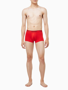 Buy 남성 마이크로 스트레치 3팩 로우 라이즈 트렁크 in color Black / Grey / Red