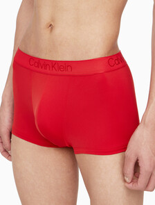 Buy 남성 CK 블랙 웰니스 로우라이즈 드로즈 in color RED