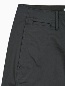 Buy 남성 스탠다드 치노 in color CHARCOAL SMOKE
