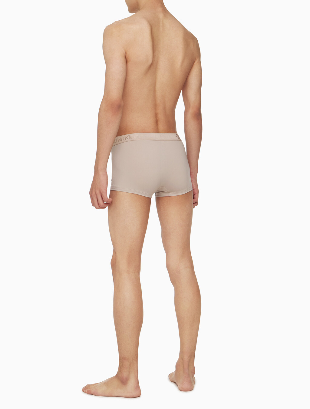 Buy 남성 CK 블랙 웰니스 로우라이즈 드로즈 in color LIGHT GREY