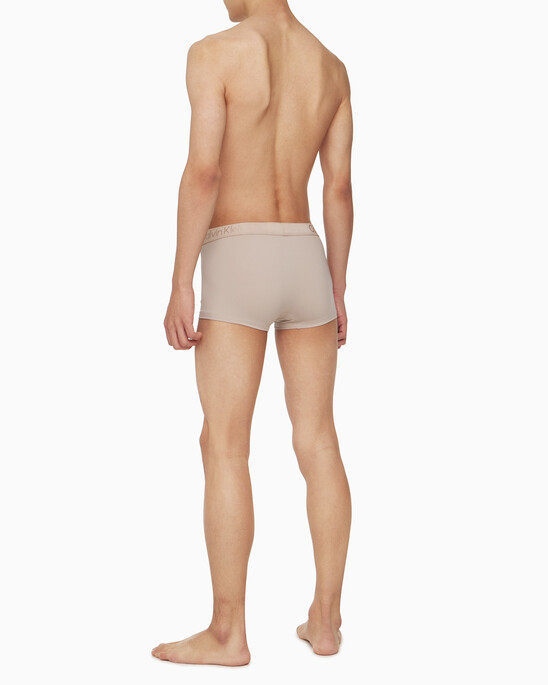 CK 블랙 | Calvin Klein Korea