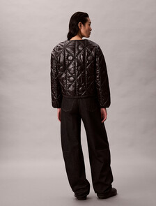 Buy 여성 로고 퀼티드 패딩 자켓 in color BLACK