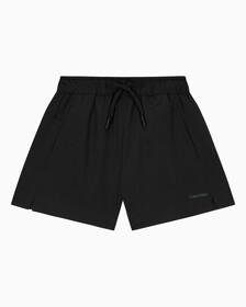 Buy 여성 레귤러 핏 에센셜 하이 스트레치 우븐 쇼츠 in color BLACK