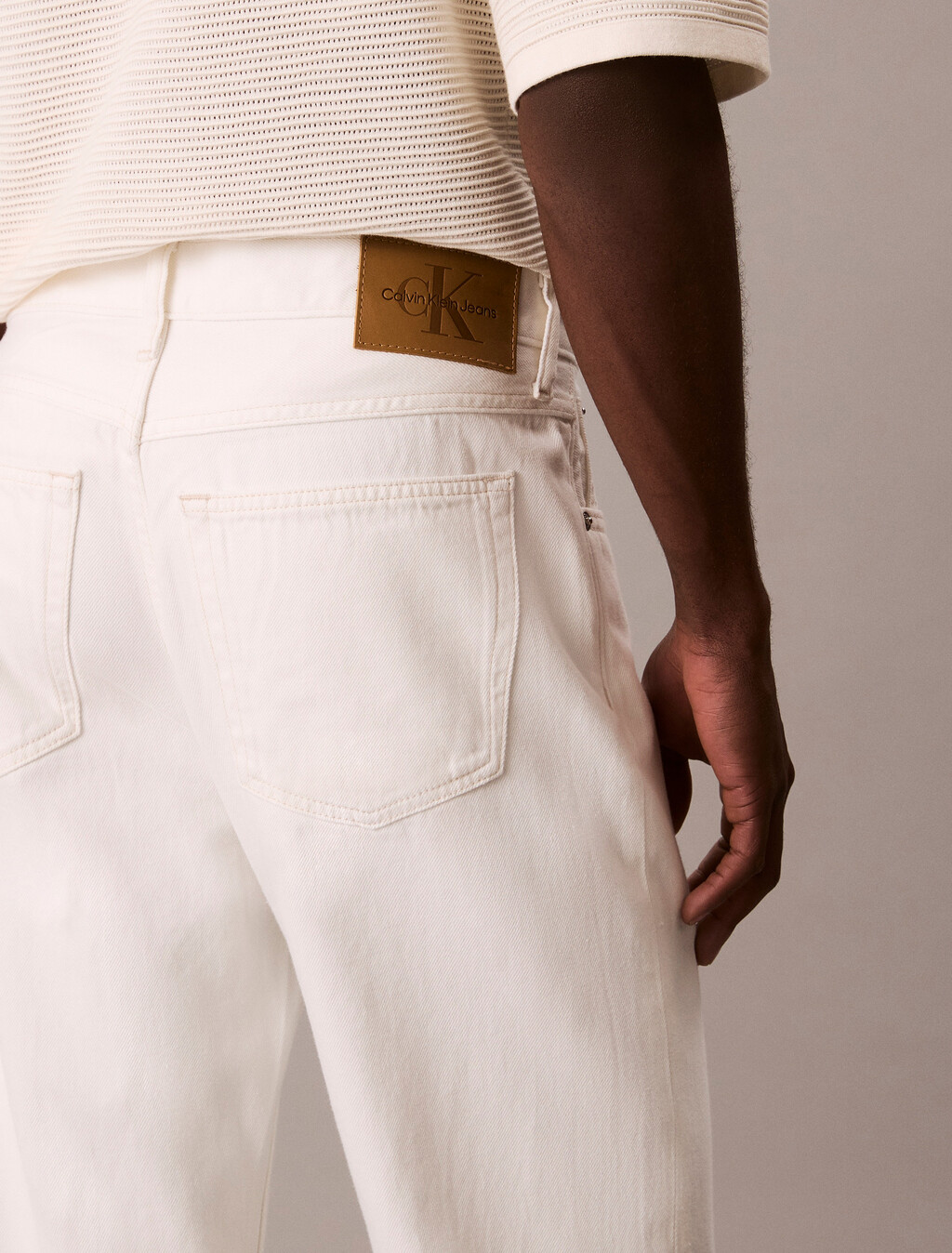 Buy 남성 90's 스트레이트핏 화이트 데님 in color WHITE