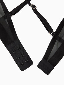 Buy 여성 미니멀리스트 메쉬 AF 푸쉬업 브라 in color BLACK