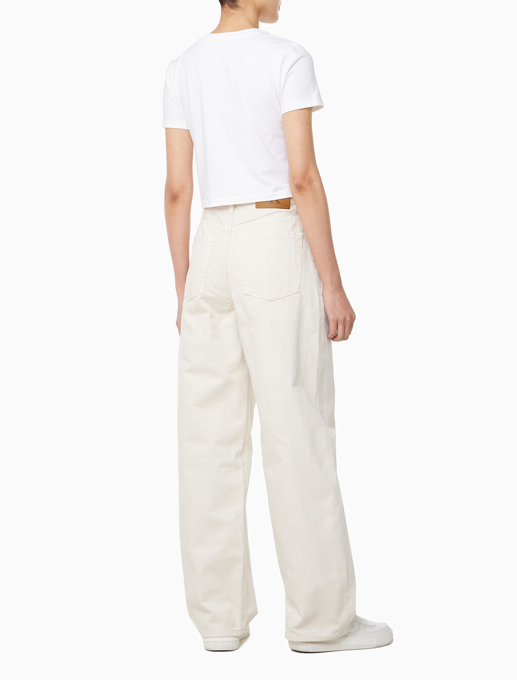 Buy 여성 배럴핏 트라우저 데님 in color SOFT BONE