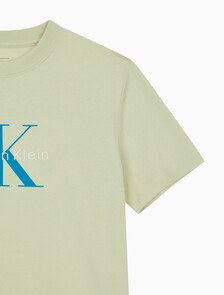 Buy 여성 히어로 모노그램 로고 반팔티셔츠 in color ALOE WASH