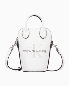 Buy 여성 CKJ 미니멀 모노그램 카메라백 in color BRIGHT WHITE
