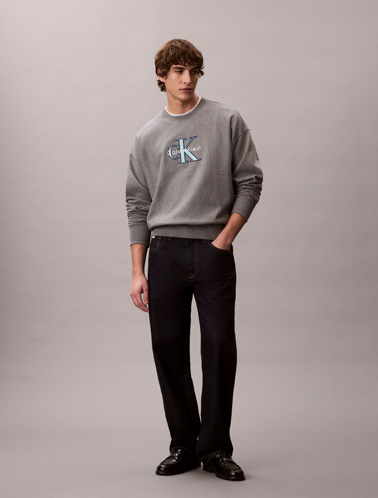 남성 프리미엄 트라이컬러 모노로고 크루넥 스웨트셔츠