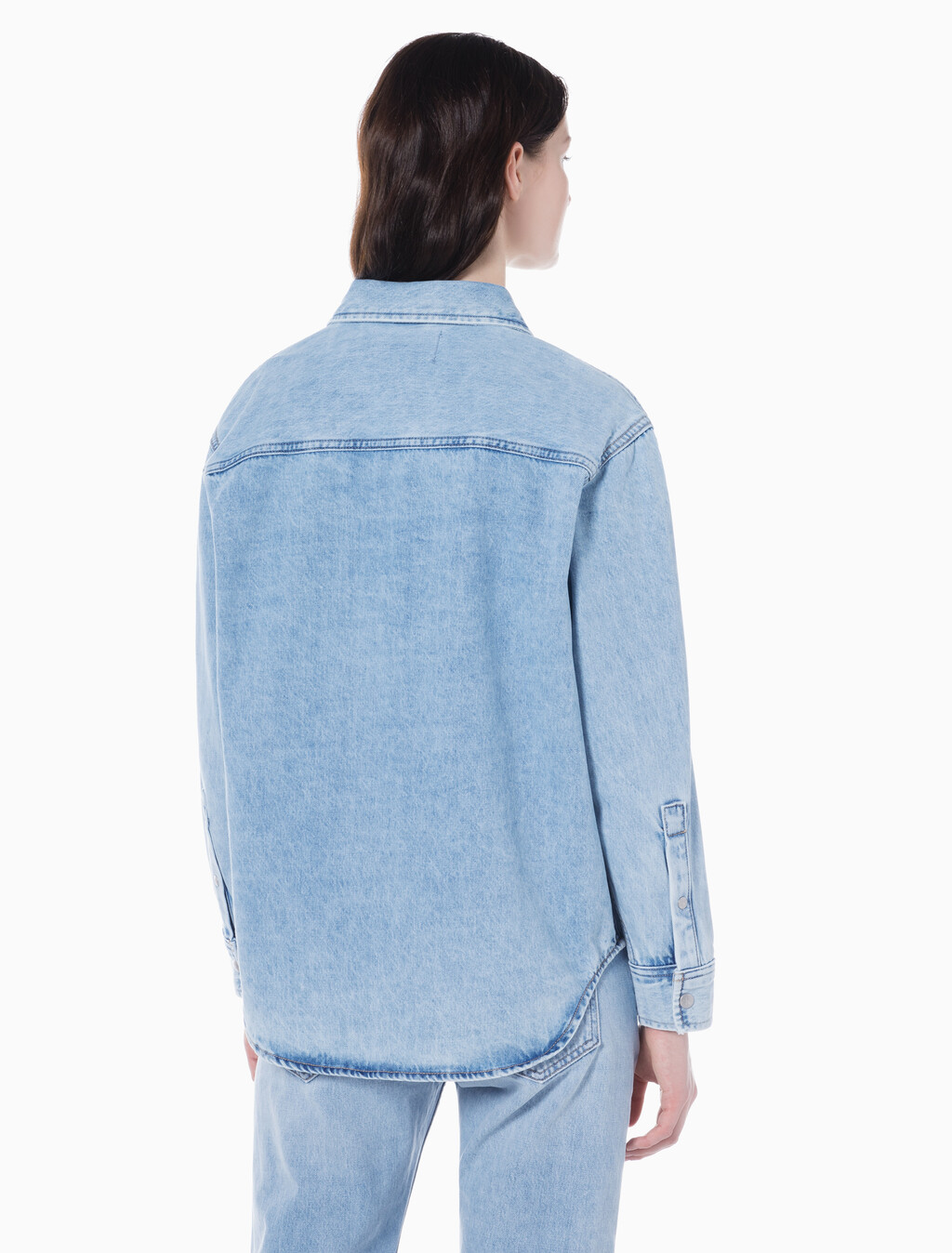 Buy 여성 오버사이즈 데님 셔츠 in color CHALKY BLUE
