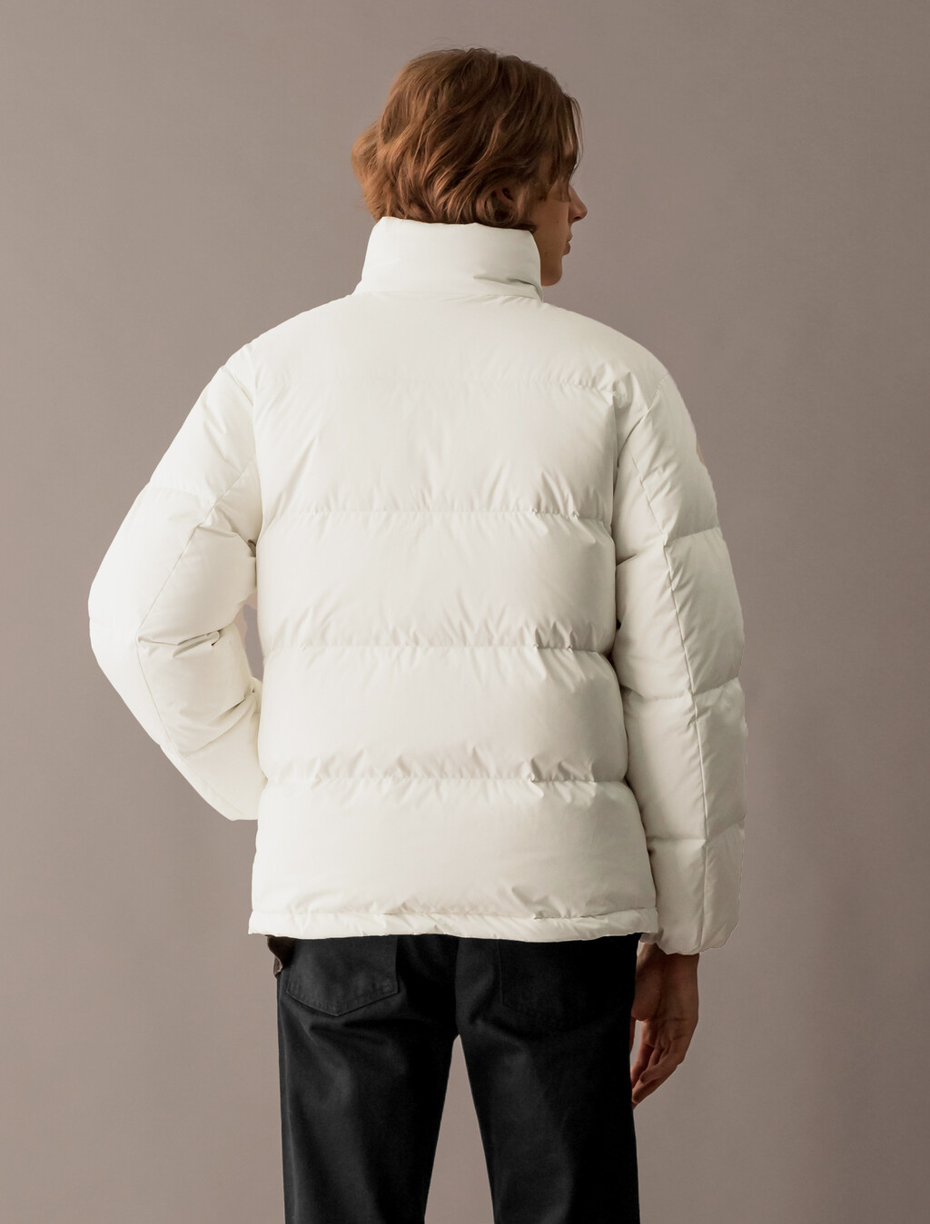 Buy 남성 베이직 에센셜 다운 푸퍼 자켓  in color WHITE