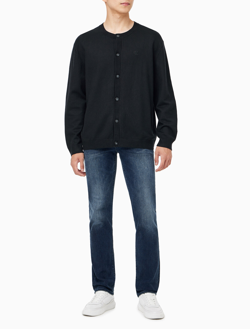Buy 남성 릴렉스핏 크루넥 스웨터 가디건 in color CK BLACK